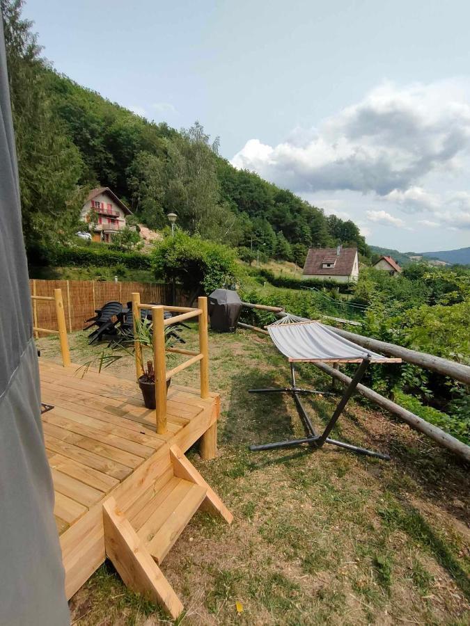 La Yourte Des Bibis Fréland Exteriör bild